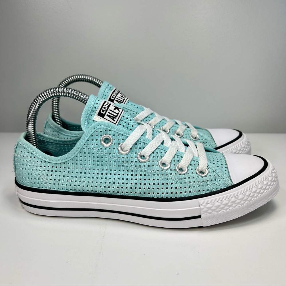 Converse Chuck Taylor All Star Teal Aqua Blue Low Top Shoes Perforated Women’s 7